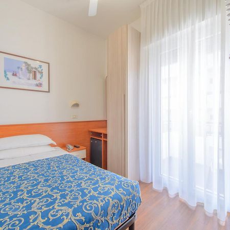 Hotel San Marino Riccione Luaran gambar