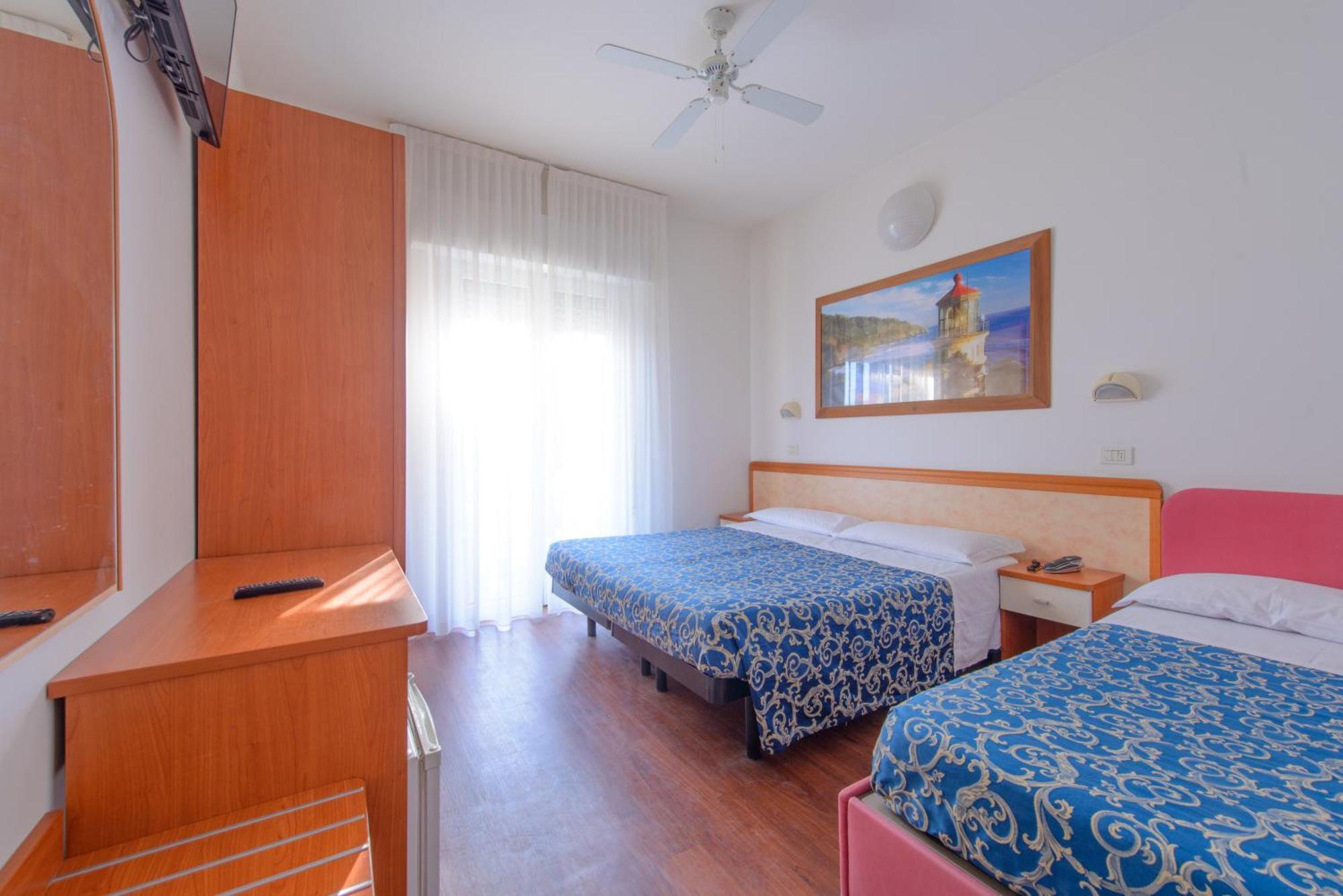 Hotel San Marino Riccione Luaran gambar
